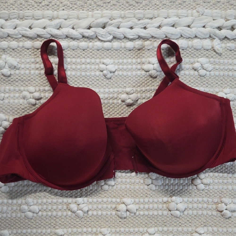 Torrid Curve Front Close 44c